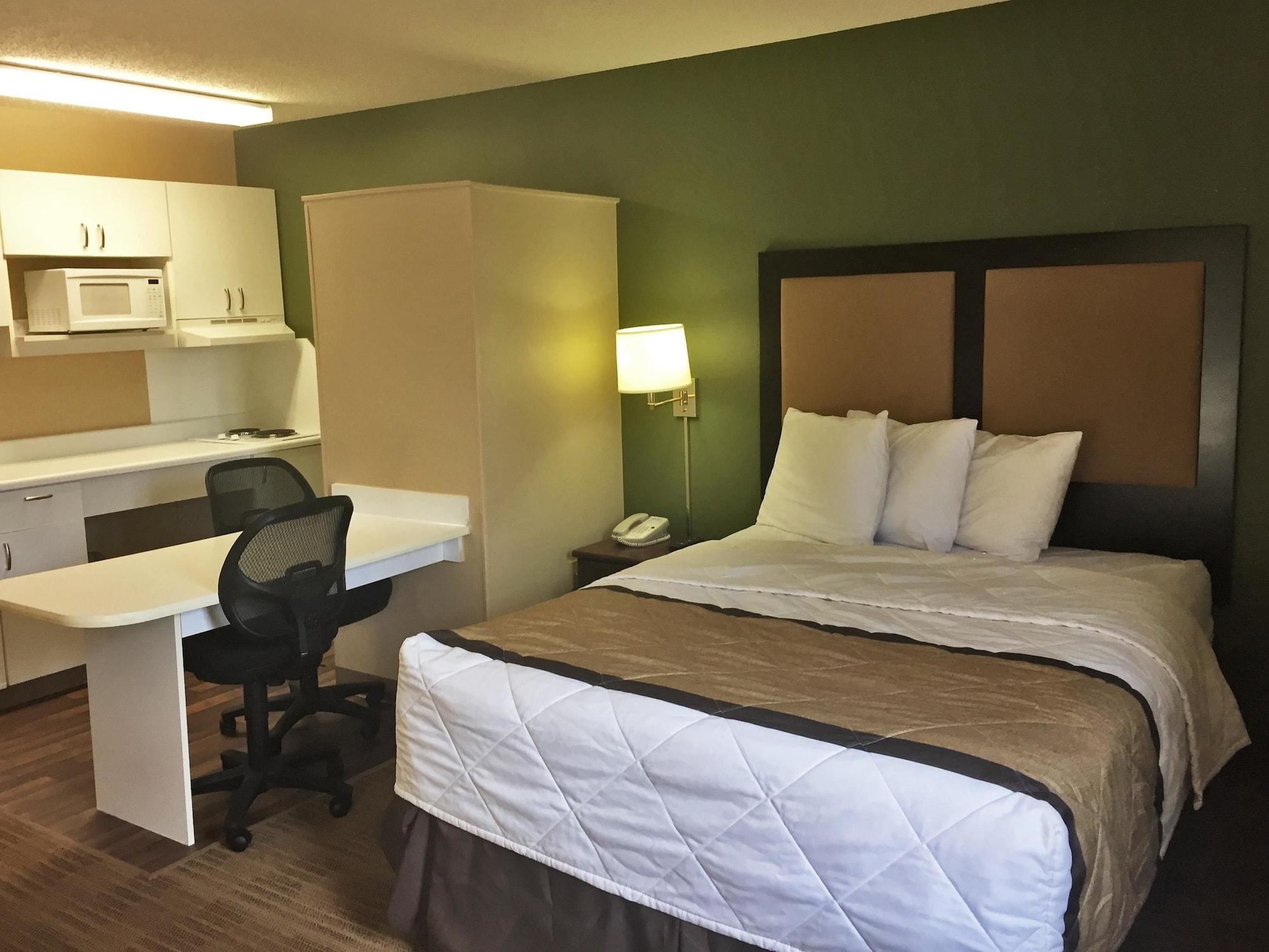 Extended Stay America Select Suites - Chicago - Naperville - West Экстерьер фото