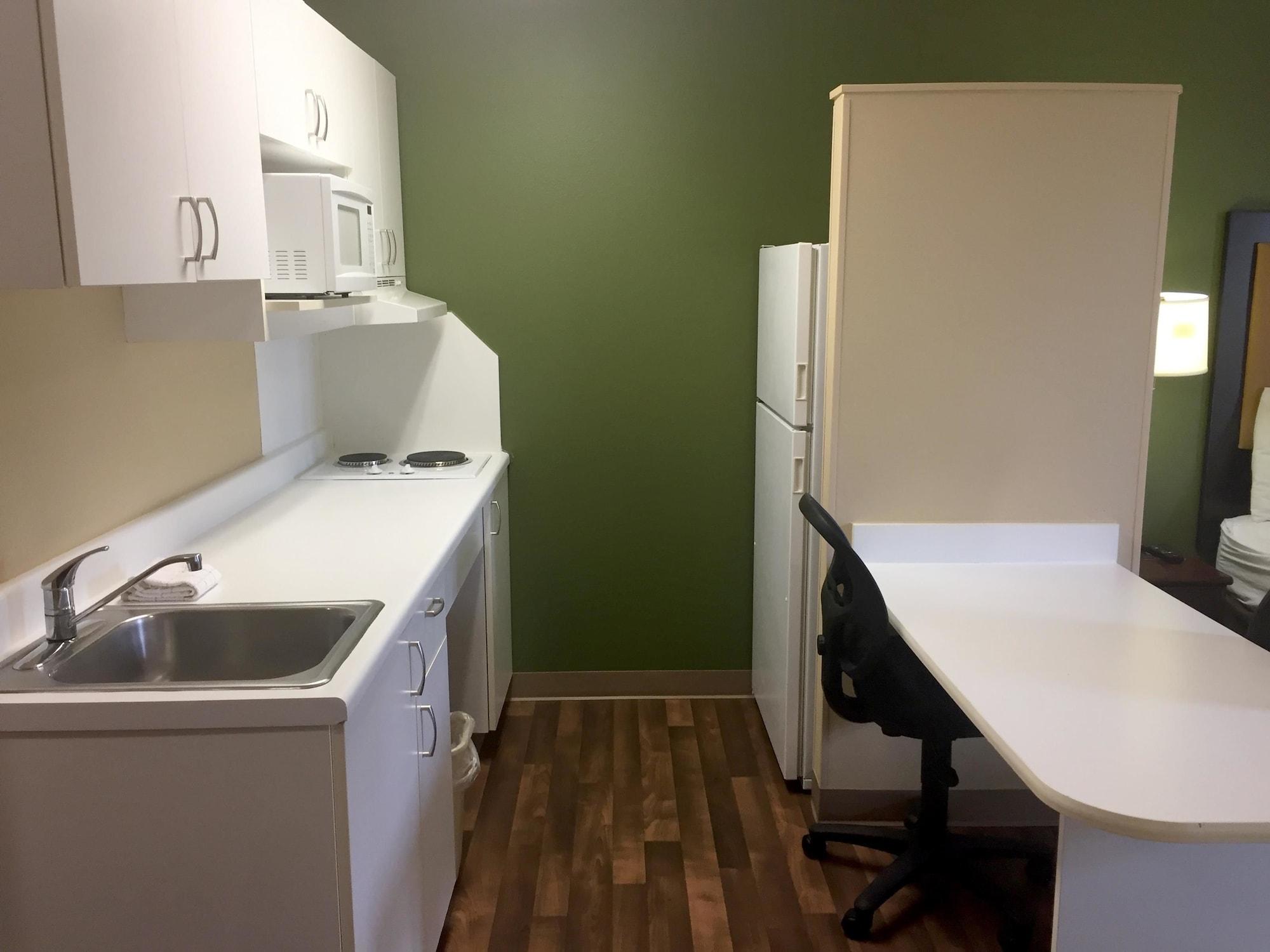 Extended Stay America Select Suites - Chicago - Naperville - West Экстерьер фото