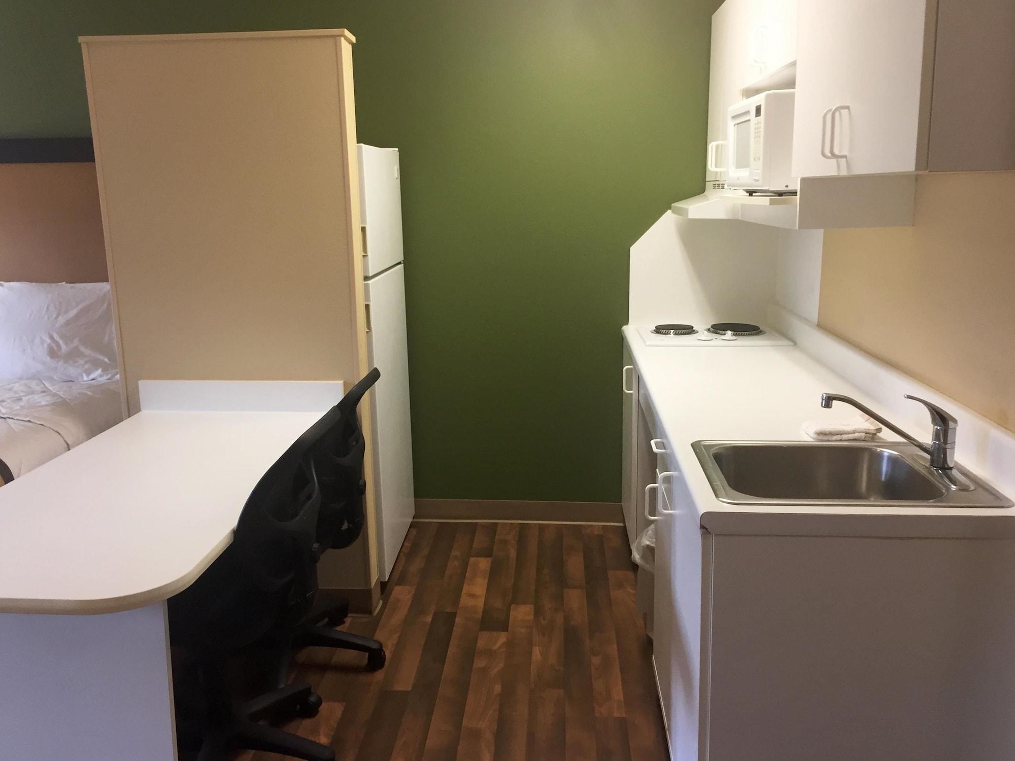 Extended Stay America Select Suites - Chicago - Naperville - West Экстерьер фото