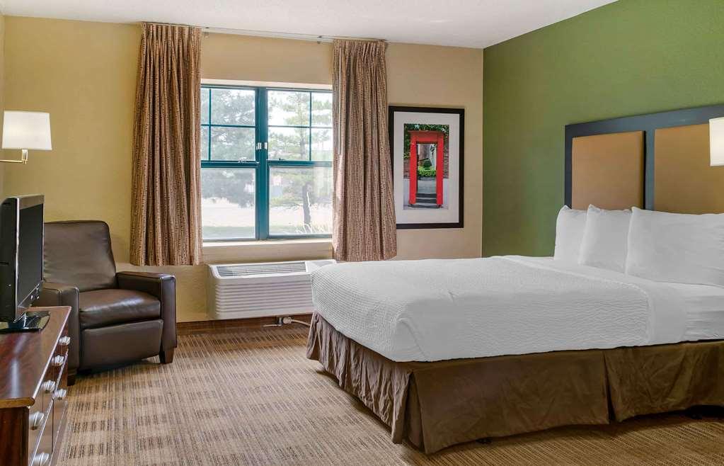 Extended Stay America Select Suites - Chicago - Naperville - West Номер фото