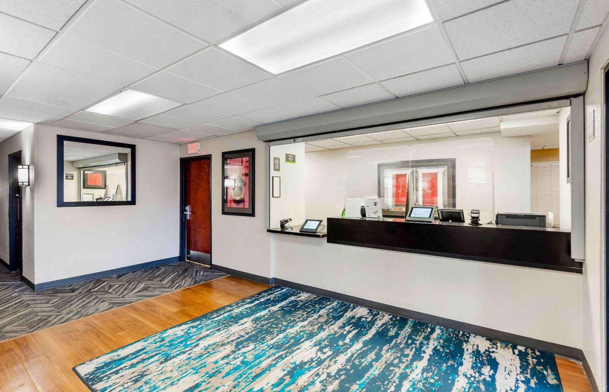 Extended Stay America Select Suites - Chicago - Naperville - West Экстерьер фото