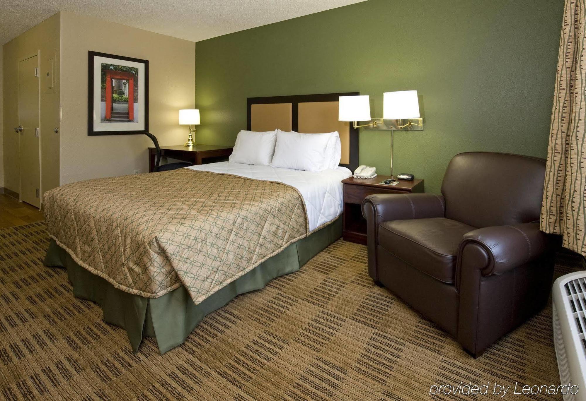 Extended Stay America Select Suites - Chicago - Naperville - West Экстерьер фото